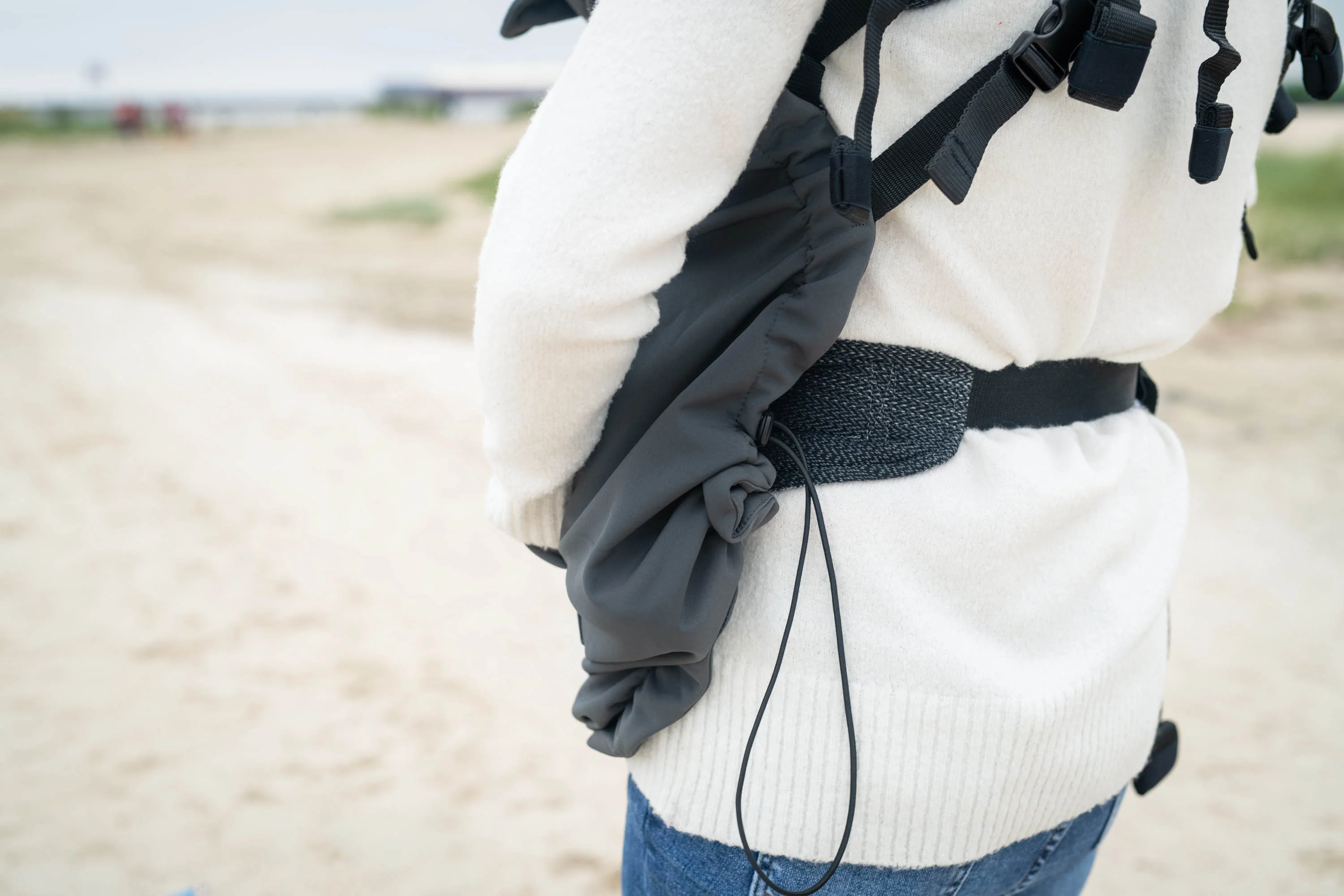 Babywearing Cover - Image 4