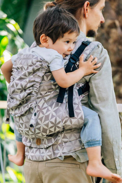 *LE* *New* Lenny Preschool Carrier, Hexaflowers - Mirror - luxury blend - Image 6