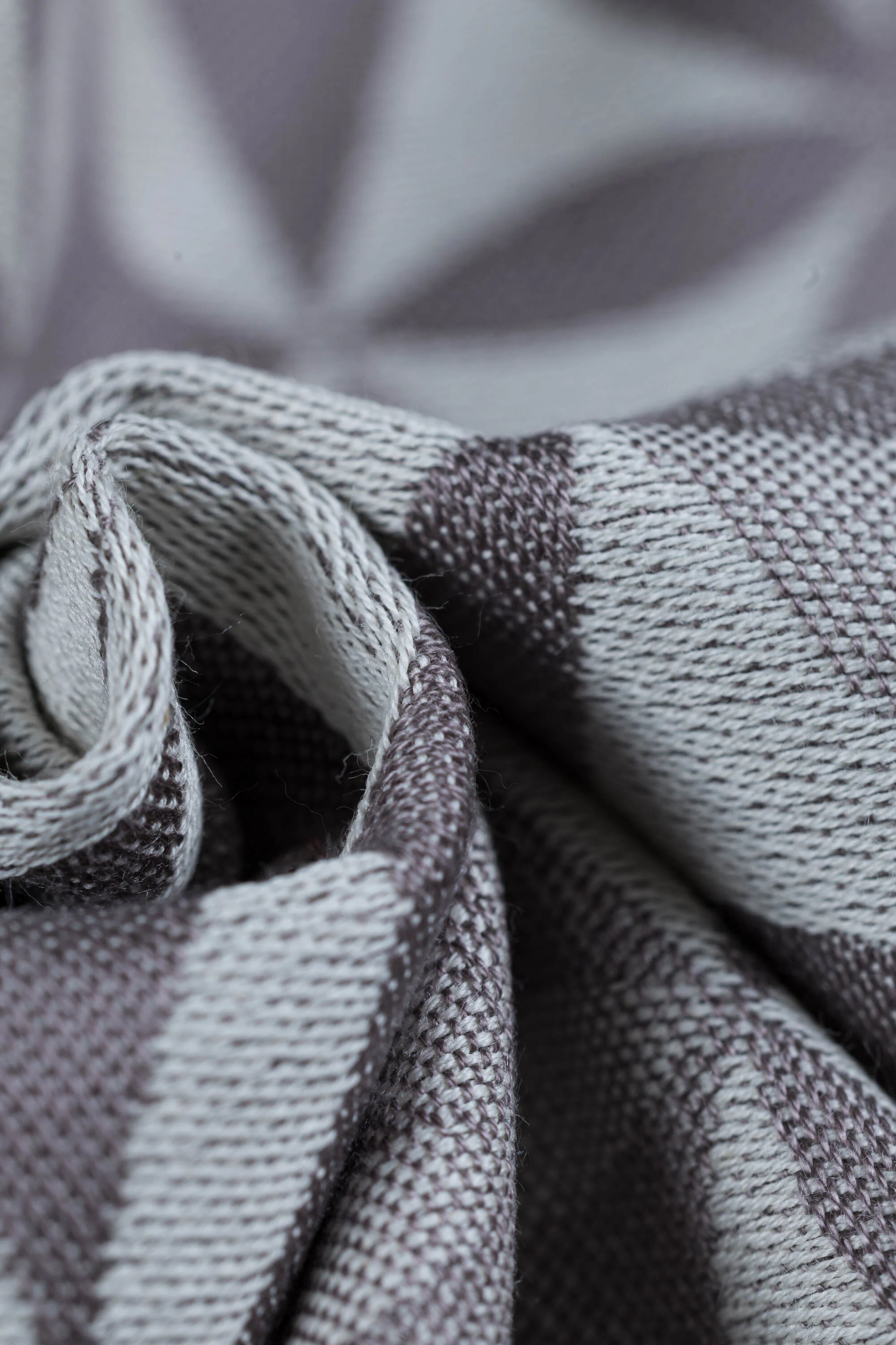 *LE* *New* Long Woven Wrap, Hexaflowers - Mirror - luxury blend - Image 5
