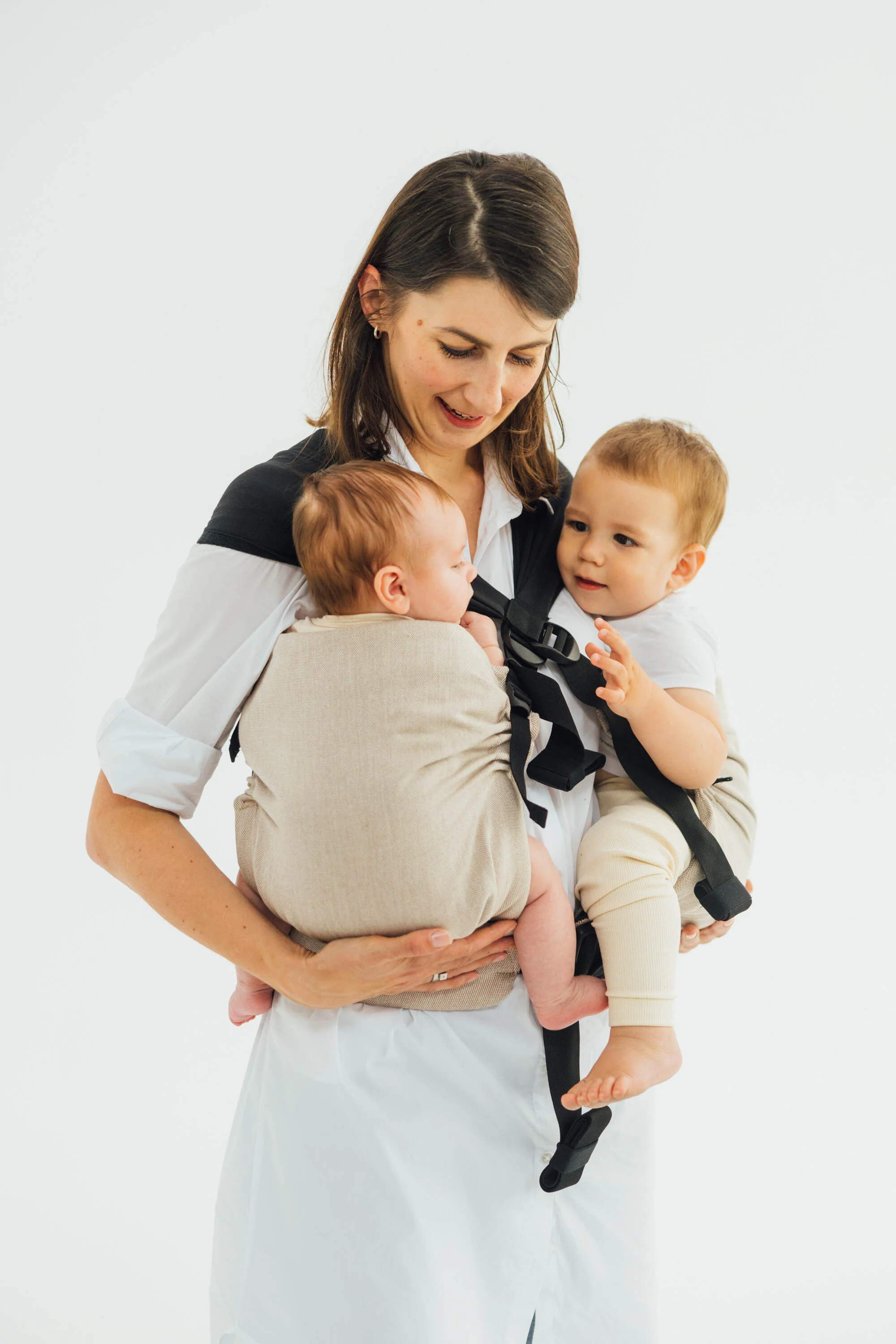 LennyTwin - Peanut Butter - Twin Carrier & Hip Sling - Image 15