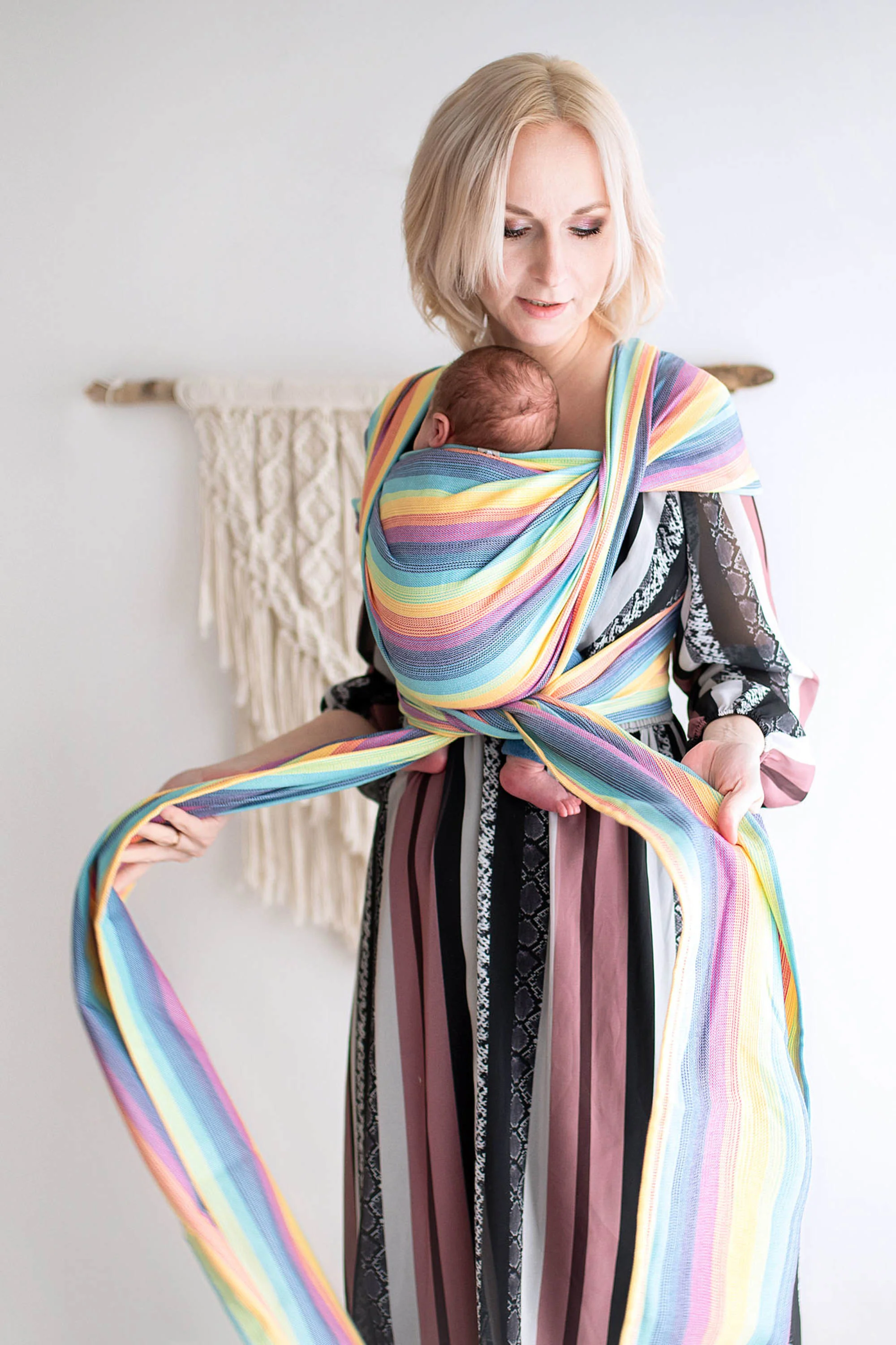 Preemie Long Woven Wrap, Luna - Image 4