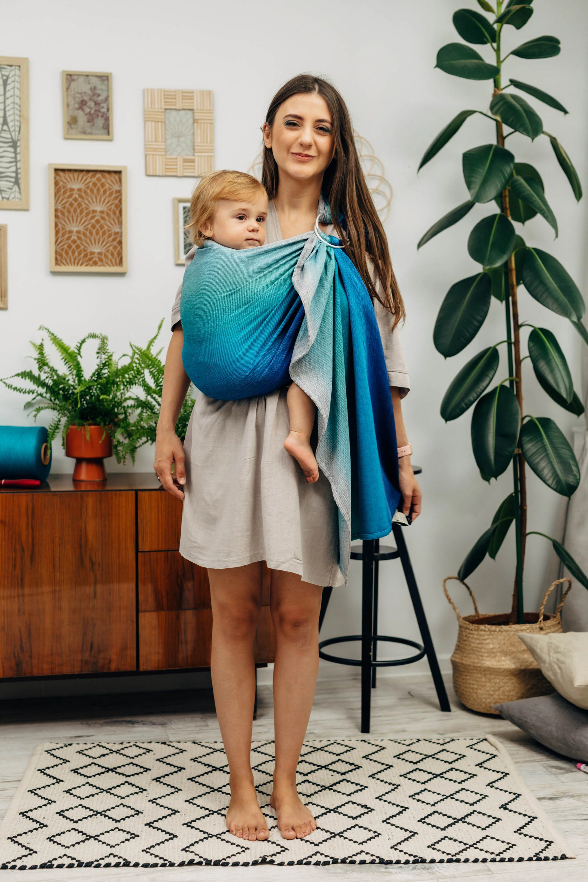 Ring Sling, Airglow, Gathered shoulder - Image 3