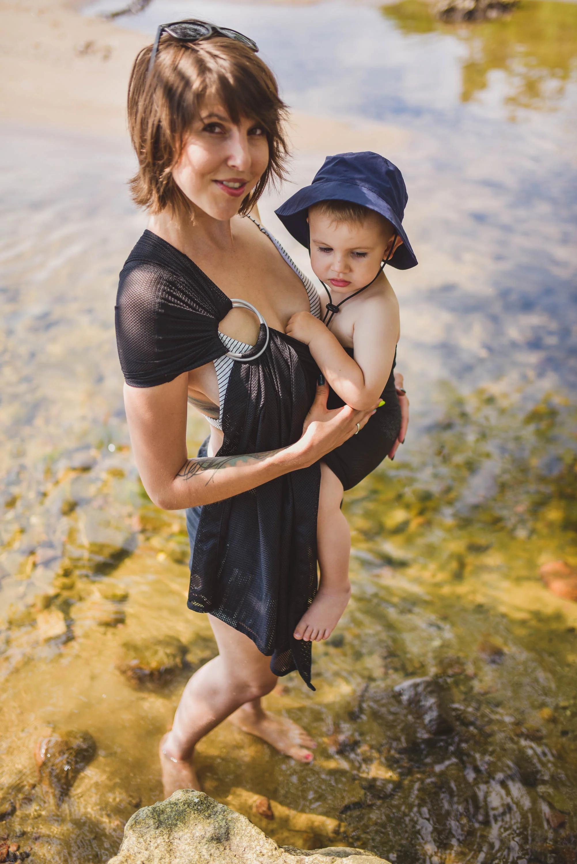 Water Ring Sling, Black, Gathered shoulder - Image 8