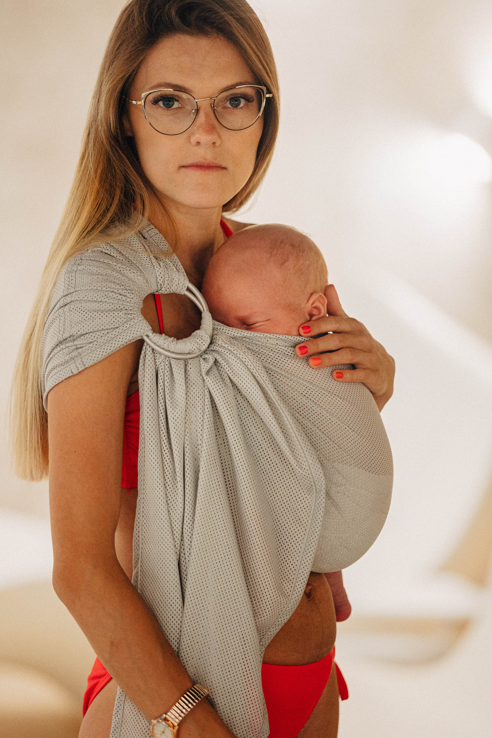 Water Ringsling, Grey, gathered shoulder - Image 7
